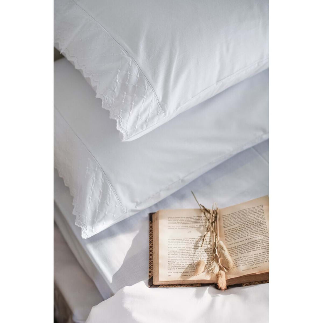 BLANC MARICLO' Sheet Set - White San Gallo