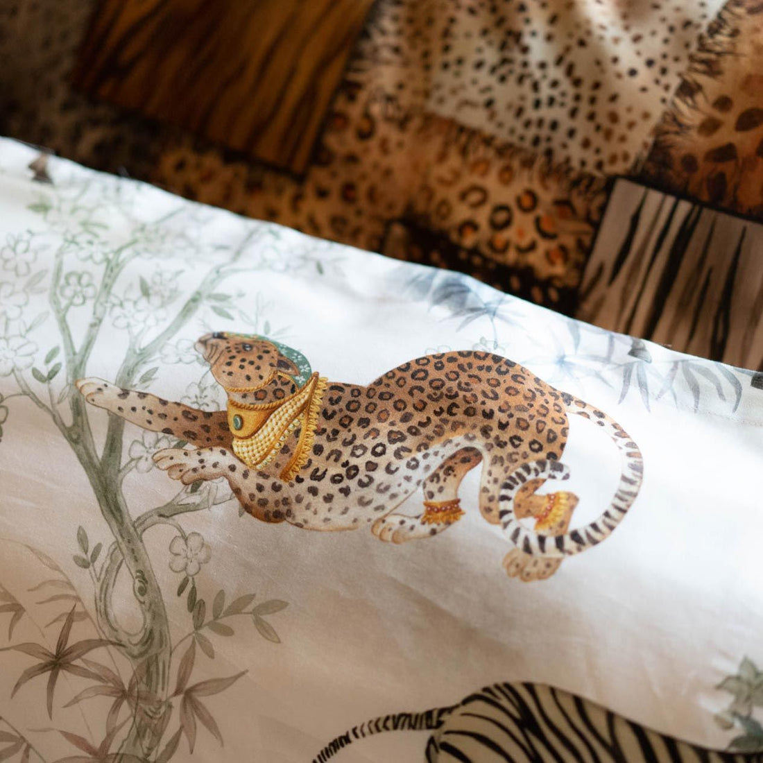 Tuscan Weave Satin Double Sheet Set - Jambo Animali